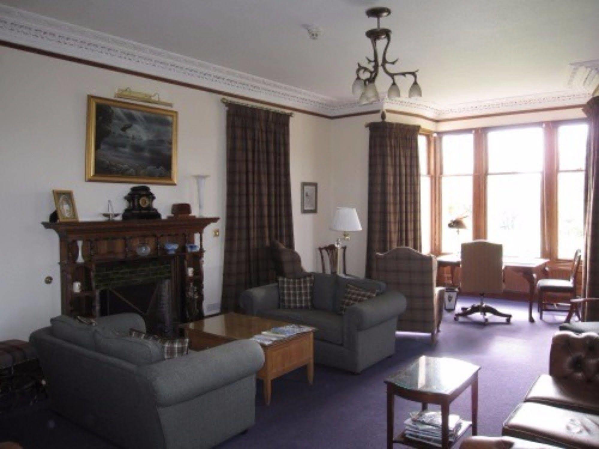 Dalrachney Hotel 3*